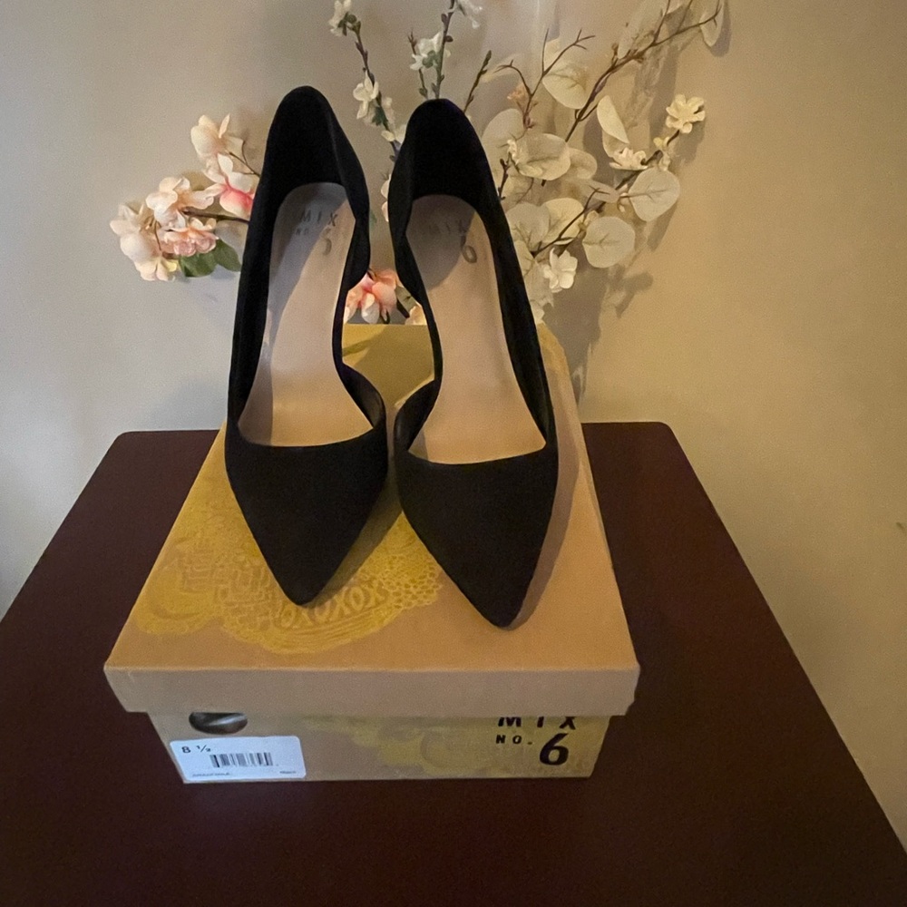 Elegant Black Women's Heels